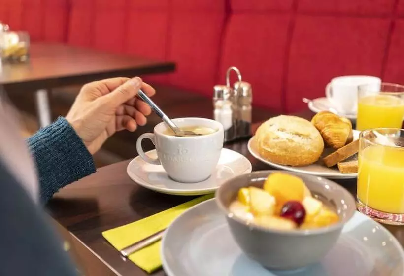 Fotos del hotel Ibis Styles Hamburg Alster City:  15