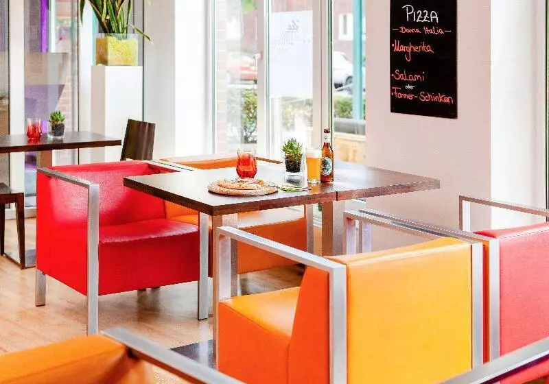 Fotos del hotel Ibis Styles Hamburg Alster City:  16