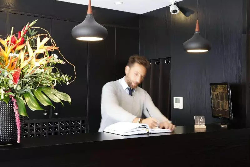 Fotos del hotel Paris Bastille:  16