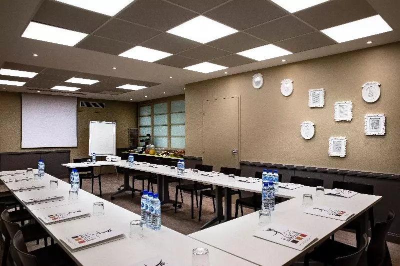 Fotos del hotel Paris Bastille:  25