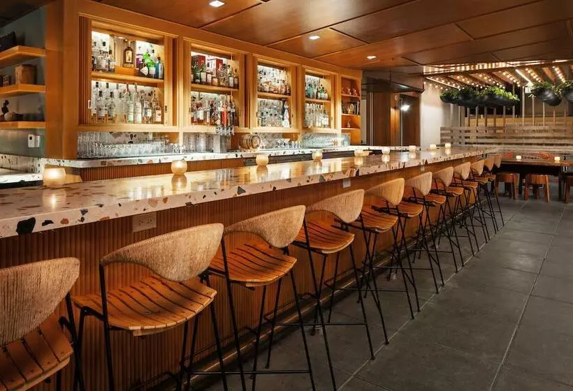 Fotos del hotel The Laylow, Autograph Collection:  18