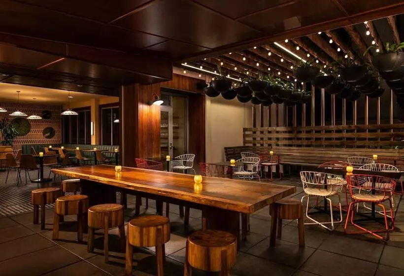 Fotos del hotel The Laylow, Autograph Collection:  11