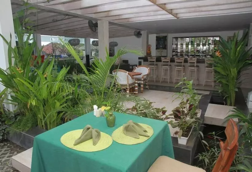 Fotos del hotel The Water Garden:  23