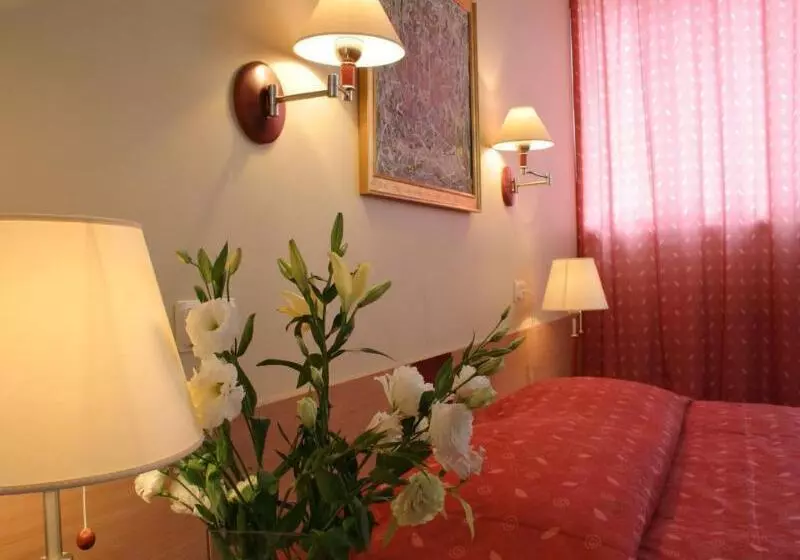 Fotos del hotel Karolina Park:  7