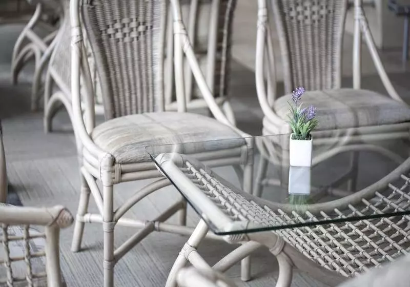 Fotos del hotel Karolina Park:  4