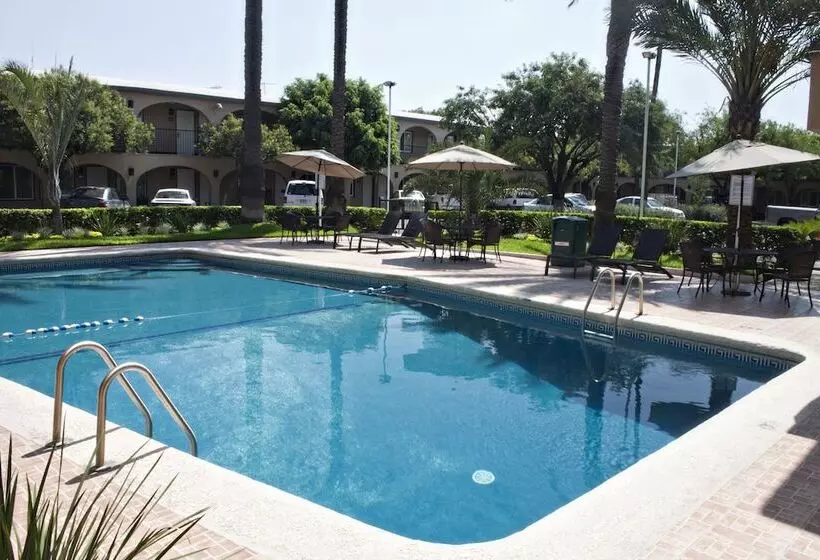 Fotos del hotel Sleep Inn Monterrey Norte:  2