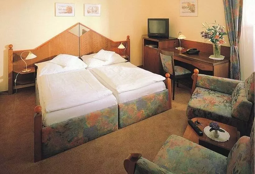 Fotos del hotel Monica:  17