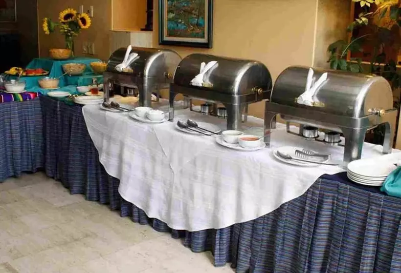 Fotos del hotel Pedregal Palace:  25