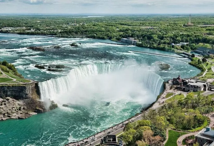 Fotos del hotel Howard Johnson By Wyndham Niagara Falls:  8