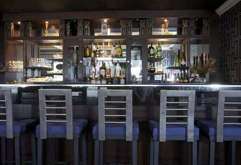 Fotos del hotel Howard Johnson By Wyndham Niagara Falls:  5