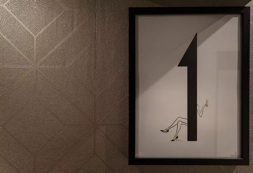 Fotos del hotel Hôtel La Parizienne By Elegancia:  14