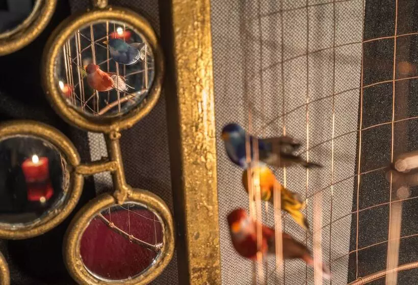 Fotos del hotel Hôtel La Parizienne By Elegancia:  4