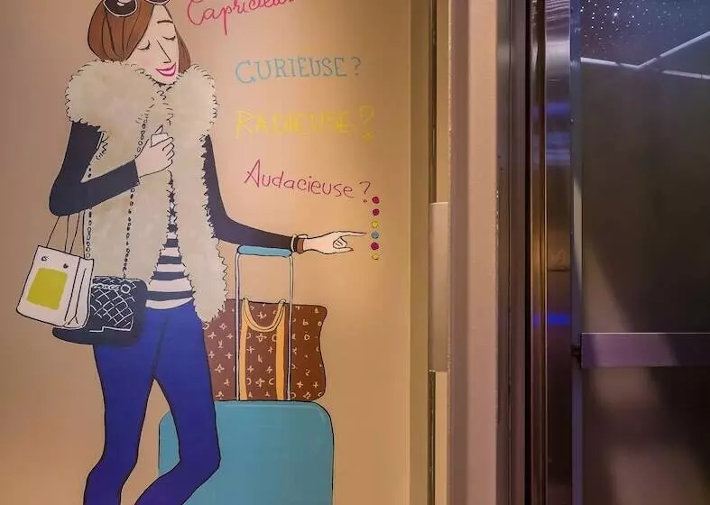 Fotos del hotel Hôtel La Parizienne By Elegancia:  15