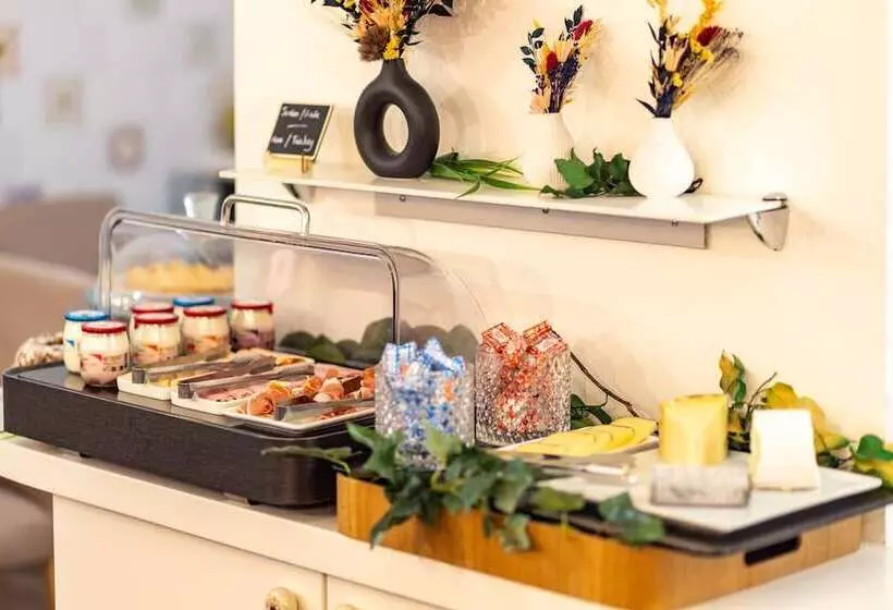 Fotos del hotel Hôtel La Parizienne By Elegancia:  7