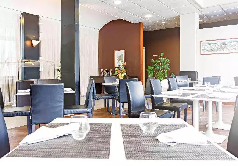 Fotos del hotel Novotel Genova City:  22