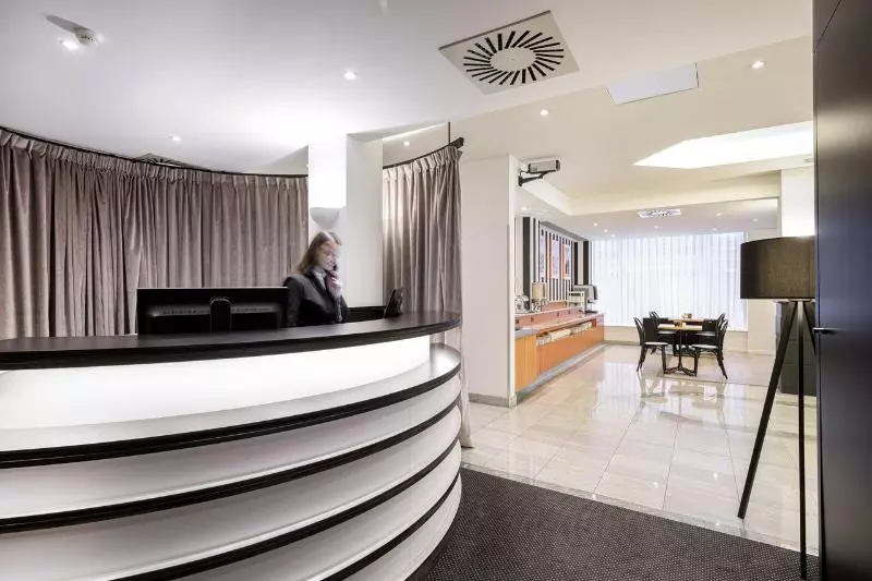 Fotos del hotel Aris Grand Place:  2