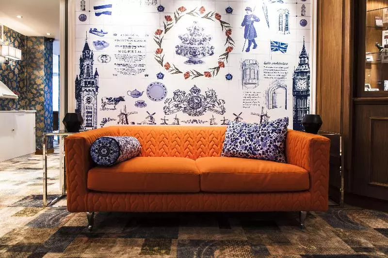 Lifestyle Hotel Carlton Ambassador