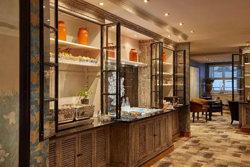 Fotos del hotel Lifestyle Hotel Carlton Ambassador:  14