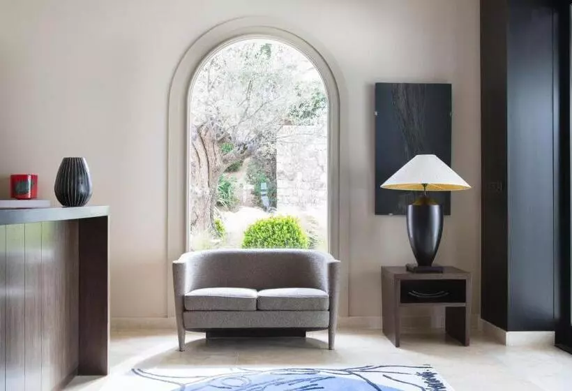 Fotos del hotel La Villa Calvi:  16