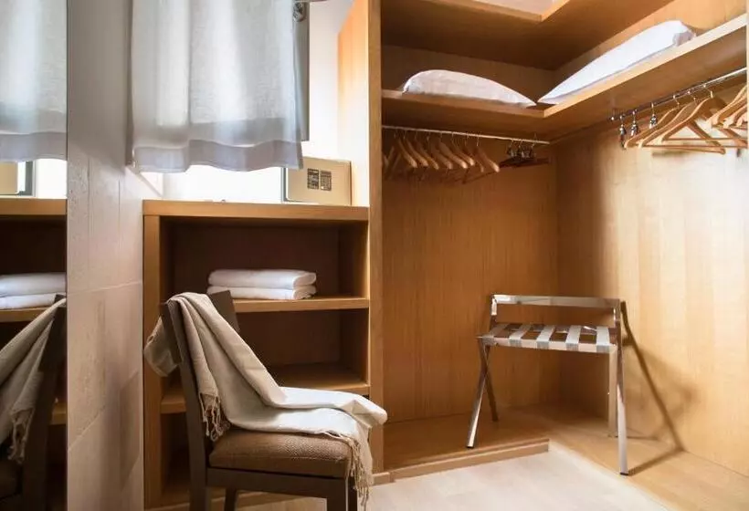 Fotos del hotel La Villa Calvi:  2