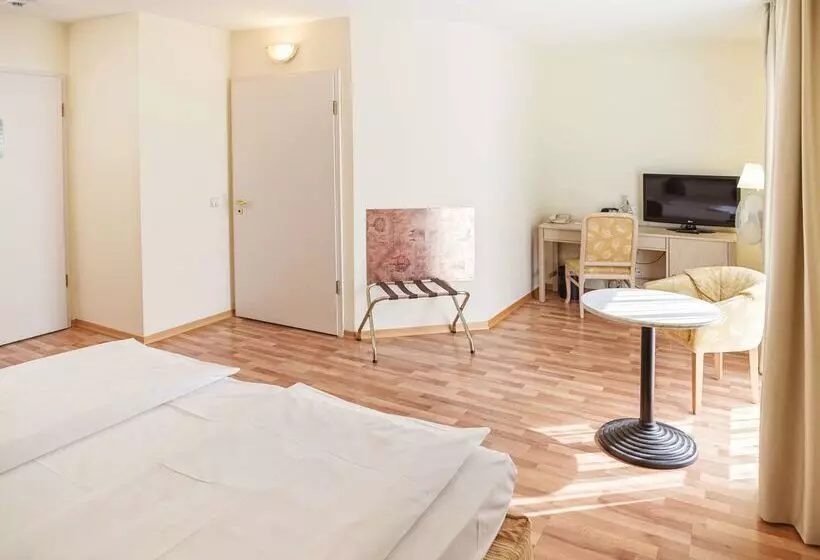 Fotos del hotel Am Schloß Köpenick By Golden Tulip:  16