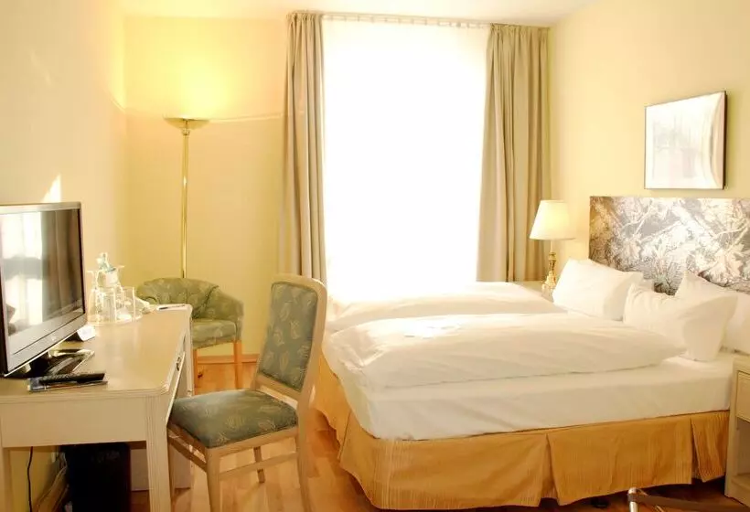 Fotos del hotel Am Schloß Köpenick By Golden Tulip:  4