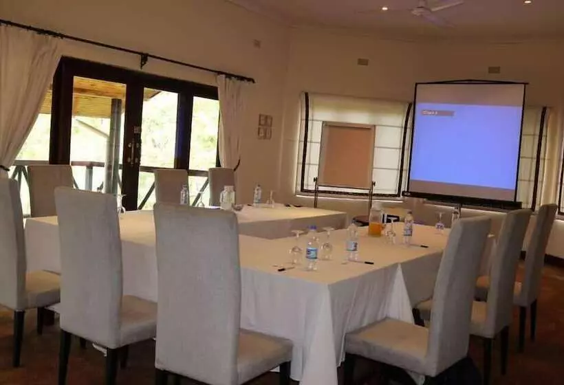 Fotos del hotel Imba Matombo Lodge:  3