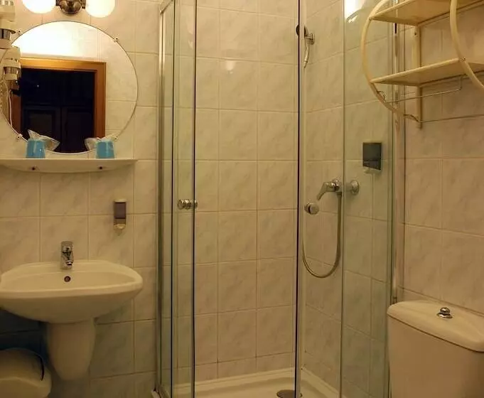 Fotos del hotel Manzard Panzio:  13