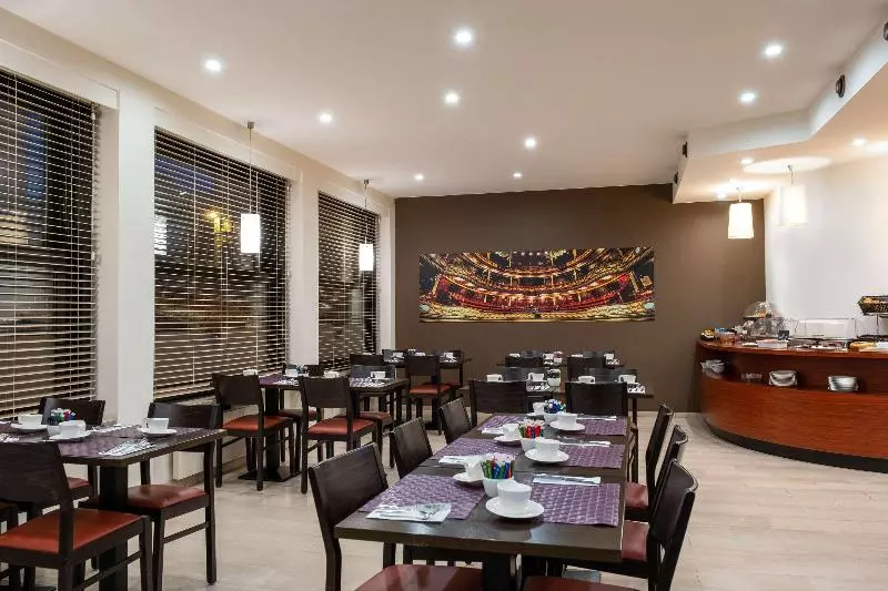 Fotos del hotel Opera Antwerpen Centrum:  3