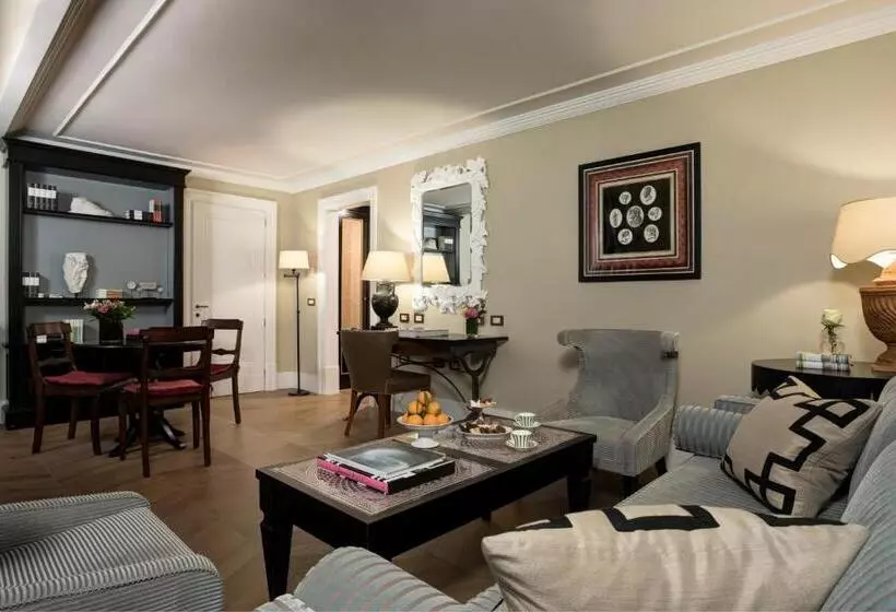 Fotos del hotel Rocco Forte Hotel De La Ville:  3