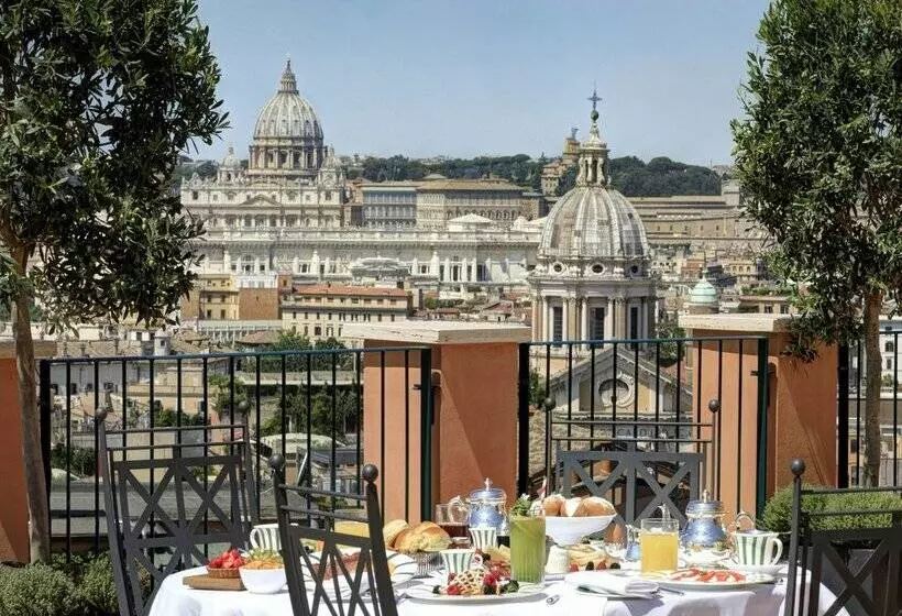 Fotos del hotel Rocco Forte Hotel De La Ville:  42