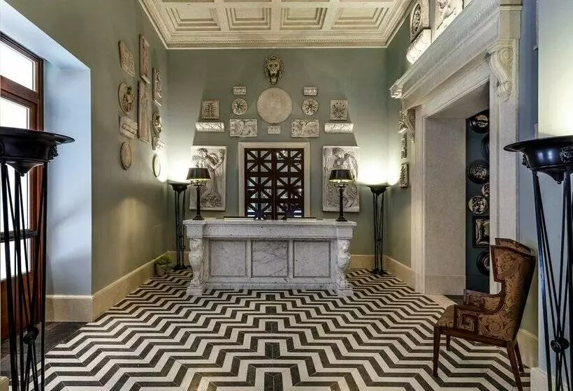 Fotos del hotel Rocco Forte Hotel De La Ville:  36