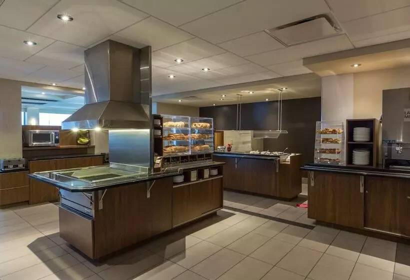 Fotos del hotel Hôtel & Suites Normandin Québec:  7