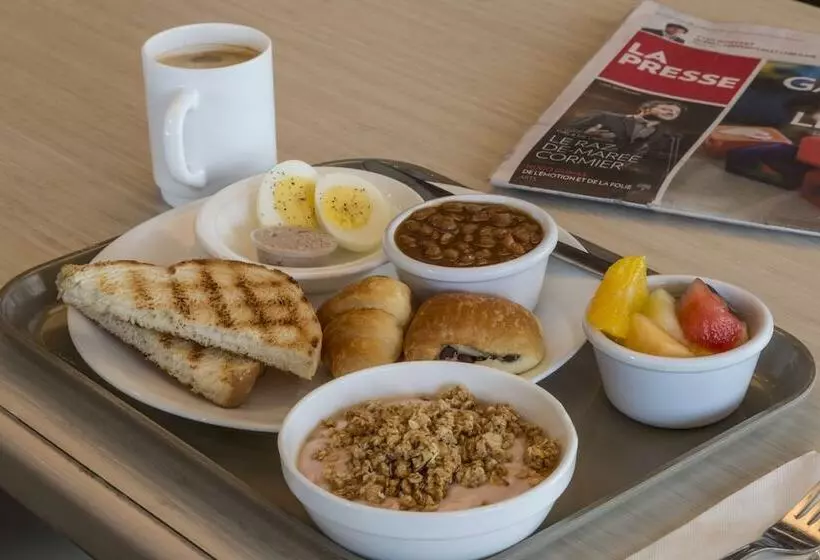 Fotos del hotel Hôtel & Suites Normandin Québec:  4