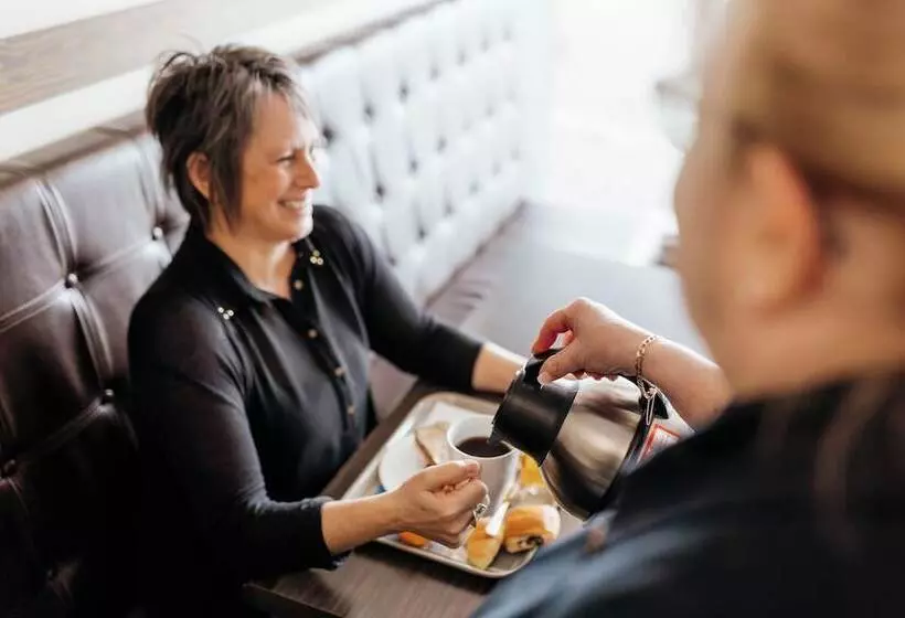 Fotos del hotel Hôtel & Suites Normandin Québec:  12