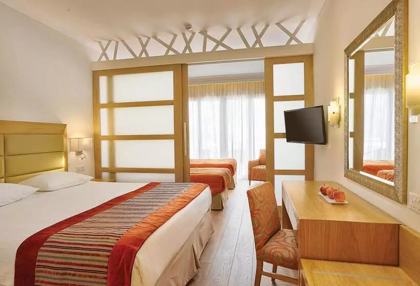 Olympic Lagoon Resort Ayia Napa