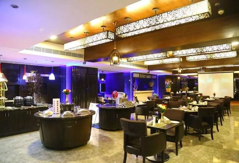 Fotos del hotel Quality Inn Bez Krishnaa:  10