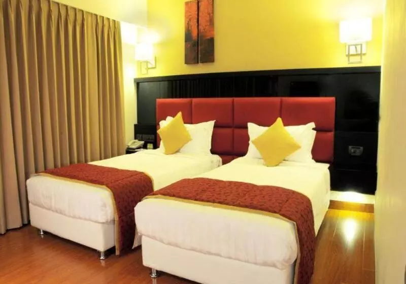 Fotos del hotel Quality Inn Bez Krishnaa:  23