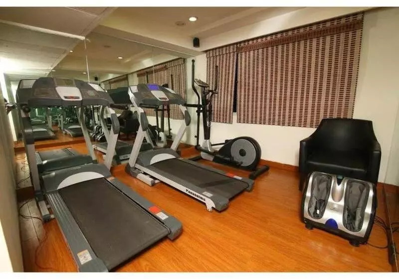 Fotos del hotel Quality Inn Bez Krishnaa:  29