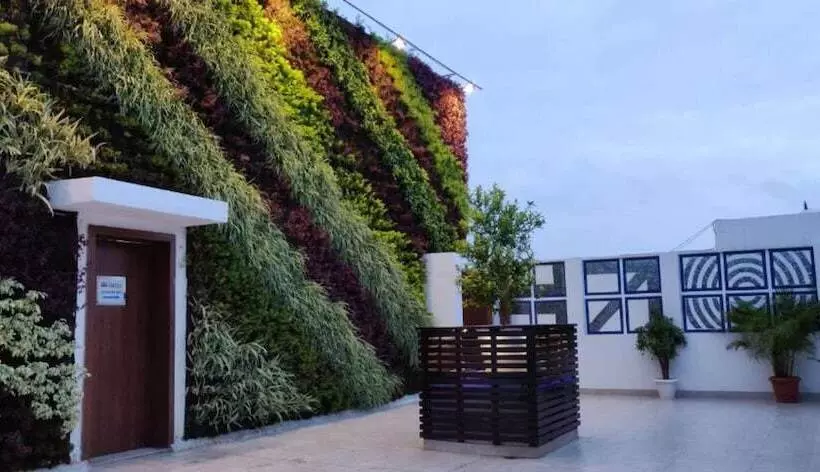 Fotos del hotel Rajdarshan:  9