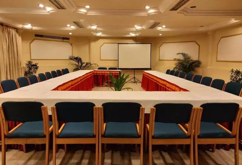 Fotos del hotel Rajdarshan:  8