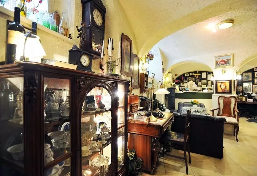 Fotos del hotel Senatorház Eger:  11