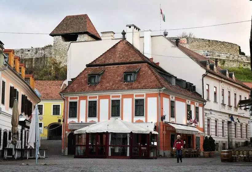 Fotos del hotel Senatorház Eger:  24