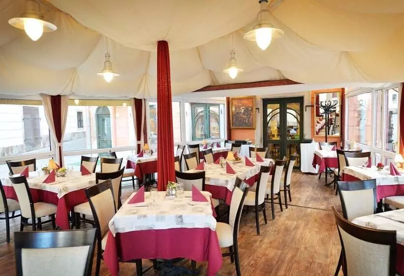 Fotos del hotel Senatorház Eger:  2