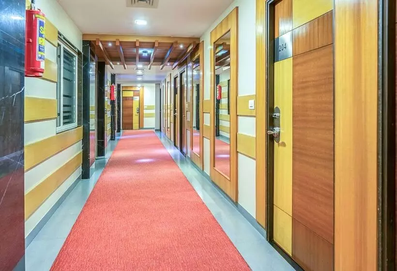 Fotos del hotel Treebo Trend Ambassador:  15