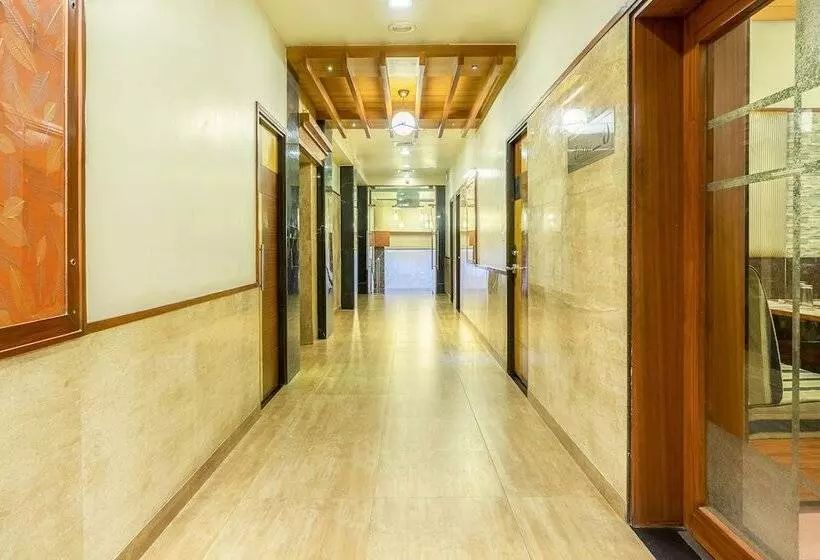 Fotos del hotel Treebo Trend Ambassador:  12