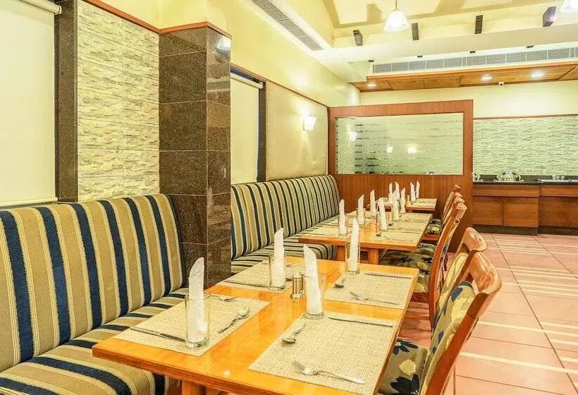 Fotos del hotel Treebo Trend Ambassador:  6