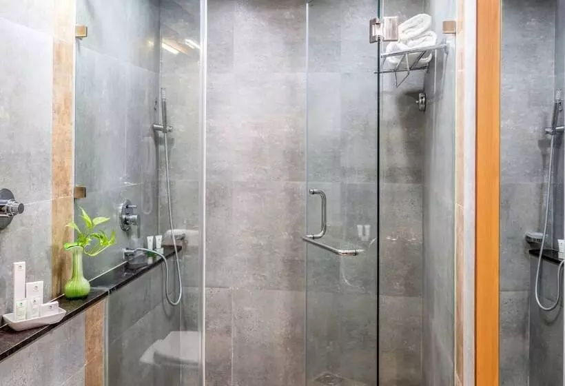 Fotos del hotel Treebo Trend Ambassador:  17