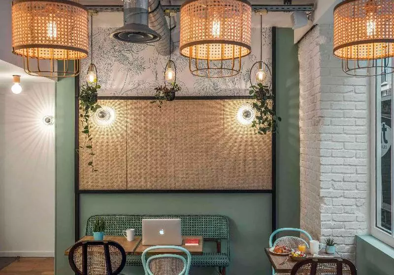 Fotos del hotel Ibis Styles Paris Montmartre Nord:  20