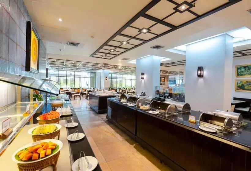 Fotos del hotel Pinnacle Lumpinee Park:  2